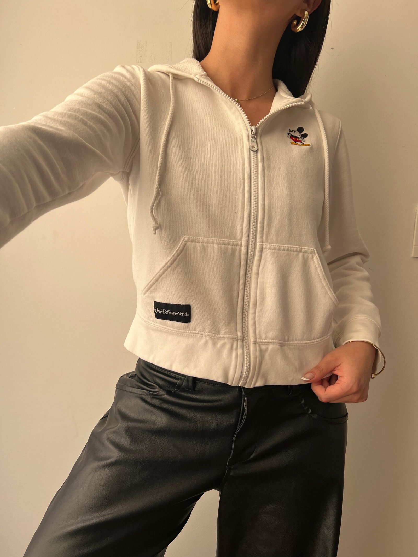 Hoodie bordado Mickey